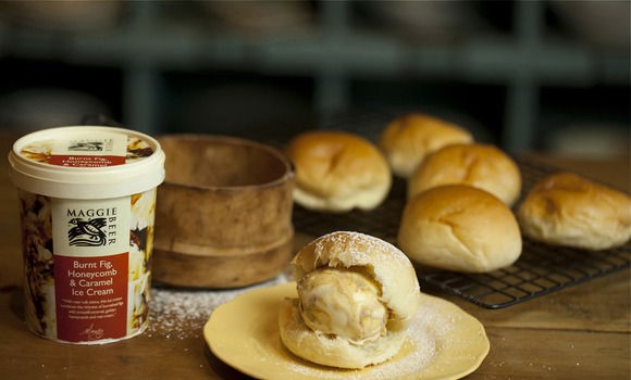 Warm brioche with burnt fig, honeycomb & caramel ice cream