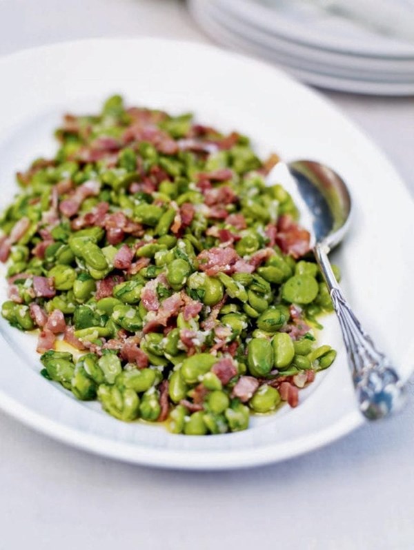 Warm broad bean and crisp bacon salad