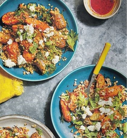 Warm bulgur, veggie sausage & harissa roasted carrot salad