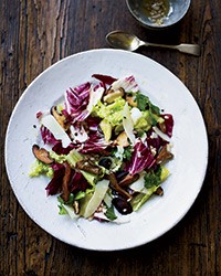 Warm chicory salad with mushrooms