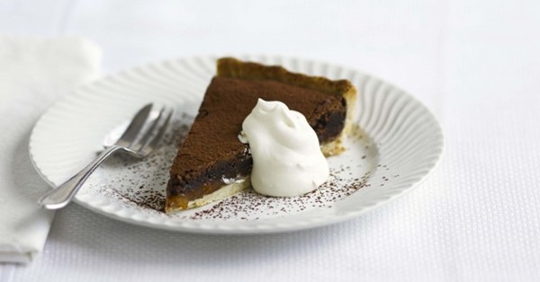 Warm chocolate and orange tart
