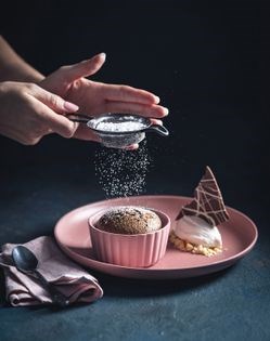 Warm chocolate melting cake
