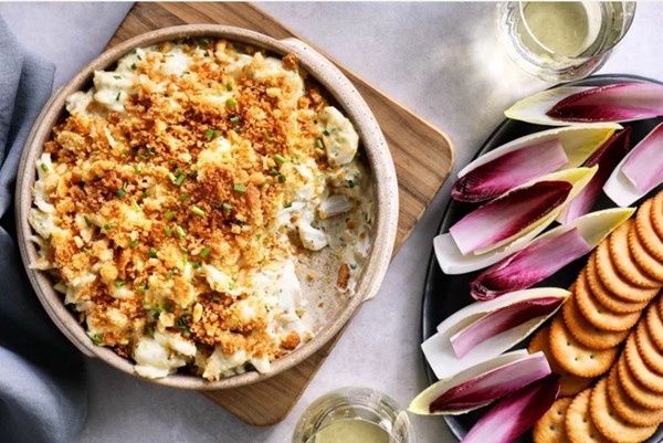 Warm crab dip with fresh herbs