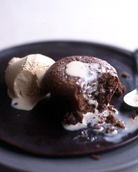 Warm double-chocolate brownie cakes
