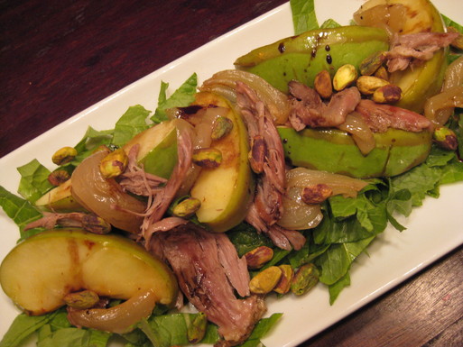 Warm duck and grilled apple salad