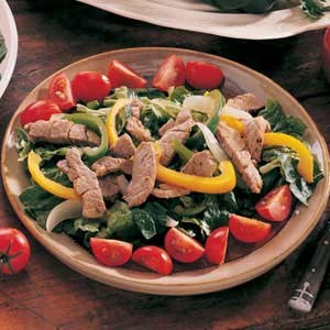 Warm fajita salad