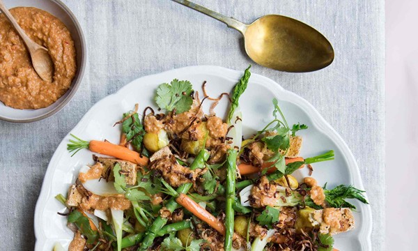Warm Indonesian peanut salad