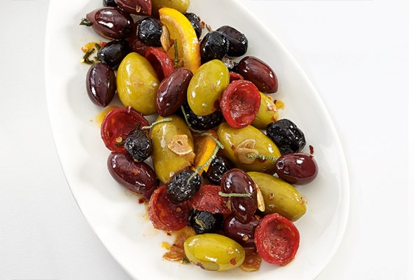 Warm mixed olives & chorizo