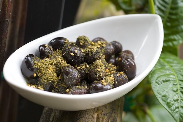 Warm olives with za'atar