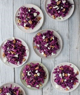 Warm red cabbage salad with goat cheese