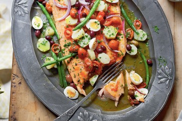 Warm salmon Nicoise