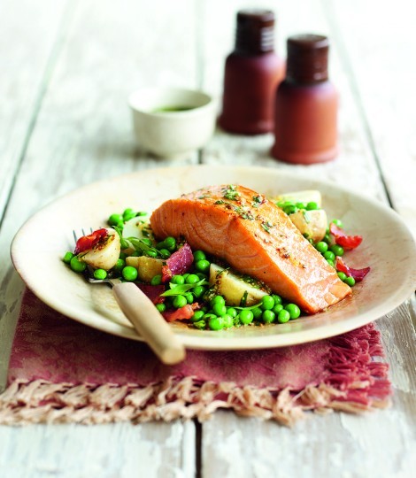 Warm salmon salad with potatoes, bacon and a tarragon vinaigrette