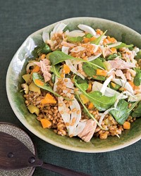 Warm wheat berries with tuna, fennel and olives