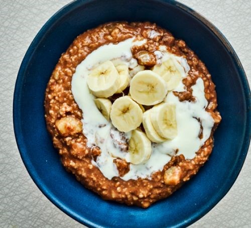 Warming chocolate & banana porridge 