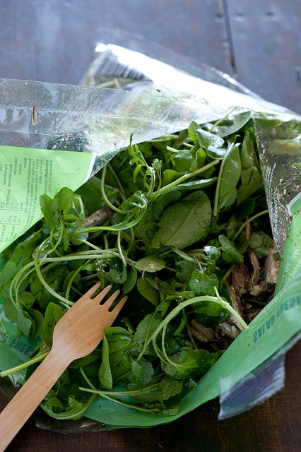Washing up free salad