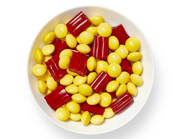 Washington Redskins candy mix