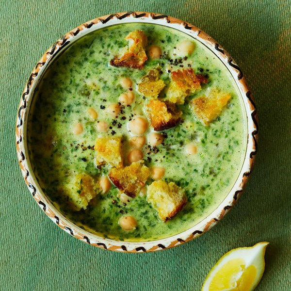 Watercress and pancetta soup with croutons