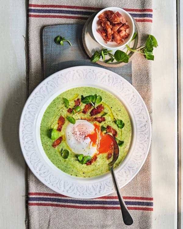 Watercress soup with lardons and poached eggs 