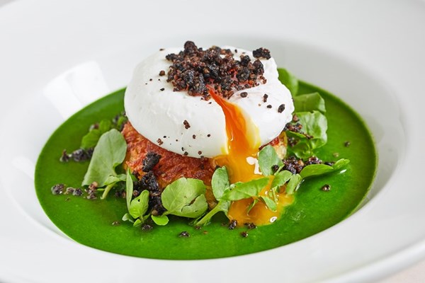  Watercress soup with potato rösti, poached egg and black pudding