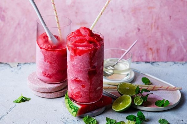Watermelon and gin slushies