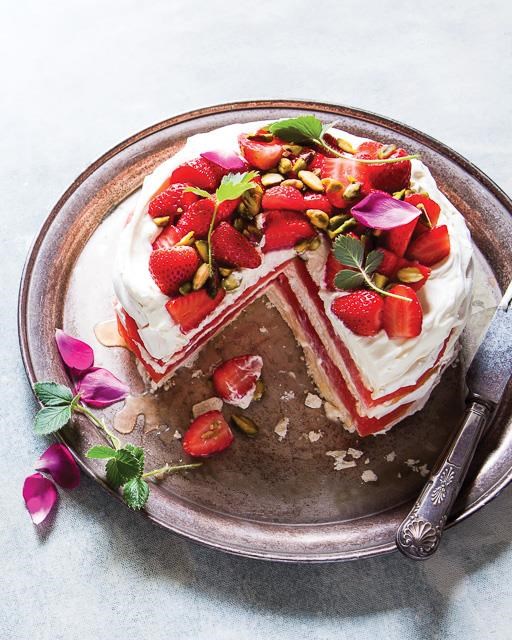 Watermelon and meringue cake