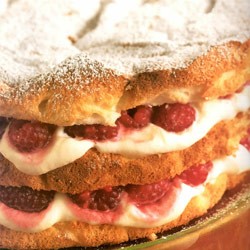 Weeping raspberry fairy cake