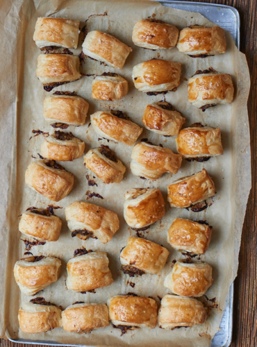 Wellington sausage rolls