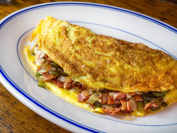 Western omelette with bell pepper, onion, ham, and cheese