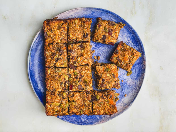 Whatever-you've-got breakfast bars