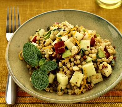 Wheat berry salad with apples and mint