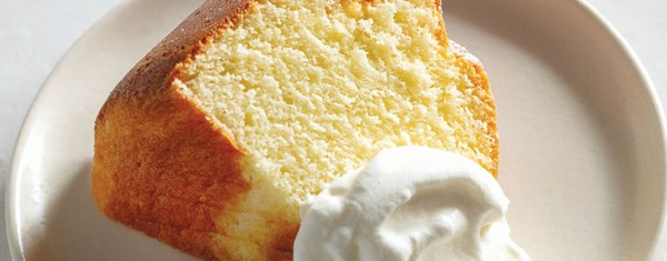 Whipped cream cake