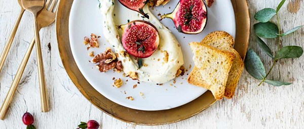Whipped goat's cheese with baked figs