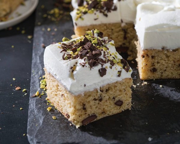 Whipped ricotta frosting