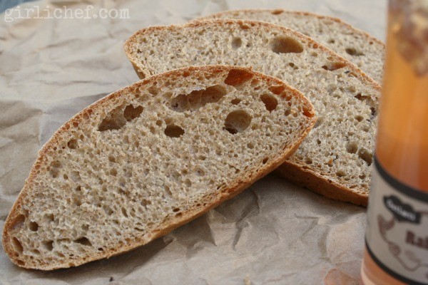 Whipped spelt bread