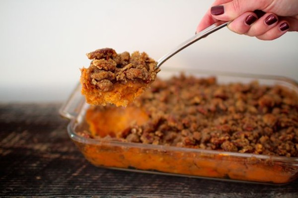 Whipped sweet potatoes and bananas with honey