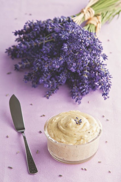 Whipped vanilla bean butter