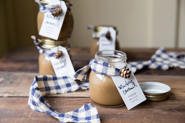 Whiskey caramel sauce