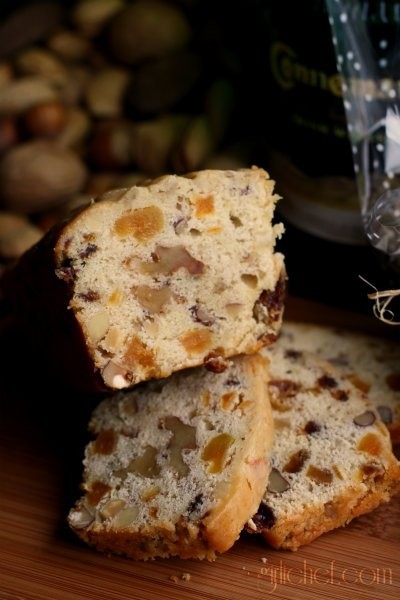 Whisk(e)y nut fruitcake