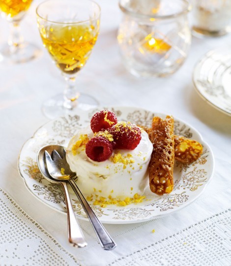 Whisky and honeycomb parfaits with brandy snaps
