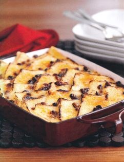Whisky bread-and-butter pudding
