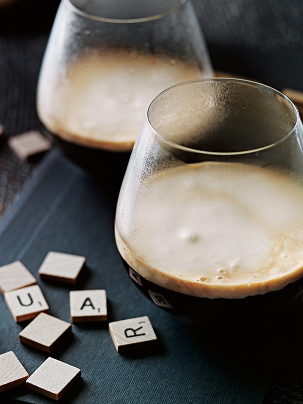 Whisky coffee with spiced cream
