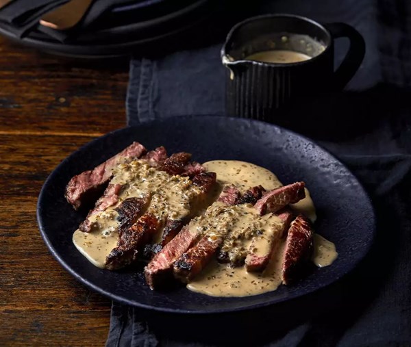 Whisky peppercorn sauce
