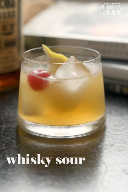 Whisky sour cocktail