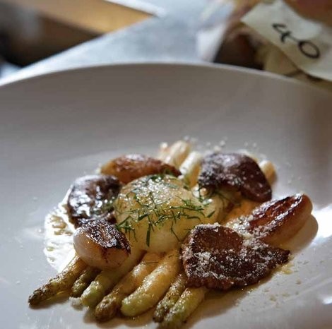 White asparagus with shiitake mushrooms, slow-cooked egg, burnt butter & Parmesan
