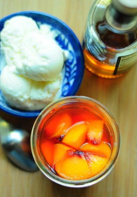 White balsamic macerated peaches