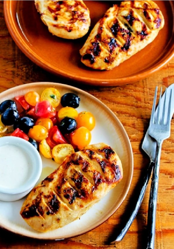 White barbecue sauce chicken