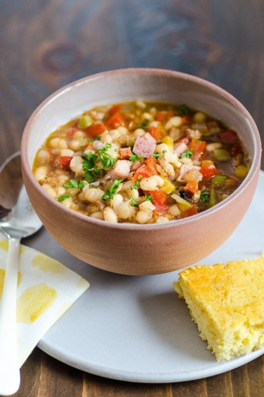 White bean & bacon soup
