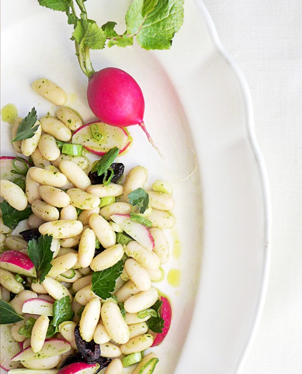 White bean and radish salad