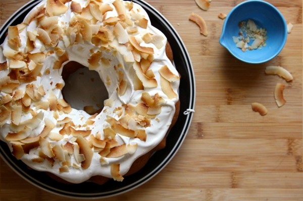 White bean bundt cake