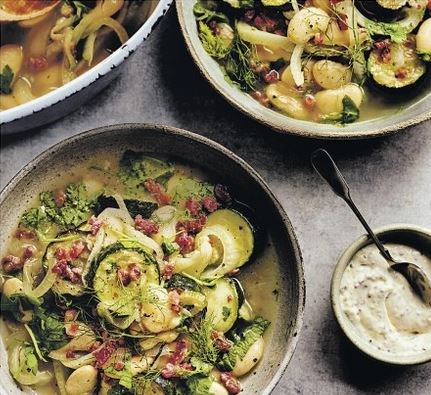 White bean, courgette & fennel stew with sausage crumb